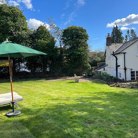 Luxury Cottage With Garden Bredon Bagian luar foto