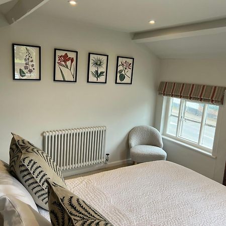 Luxury Cottage With Garden Bredon Bagian luar foto